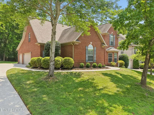 926 Andover View Ln, Knoxville, TN 37922