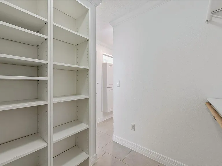 1510 Afton St — Photo 15