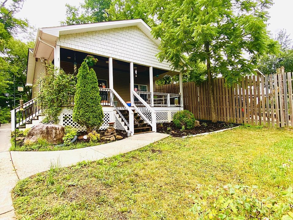 1st image of 322 Barrar Ave