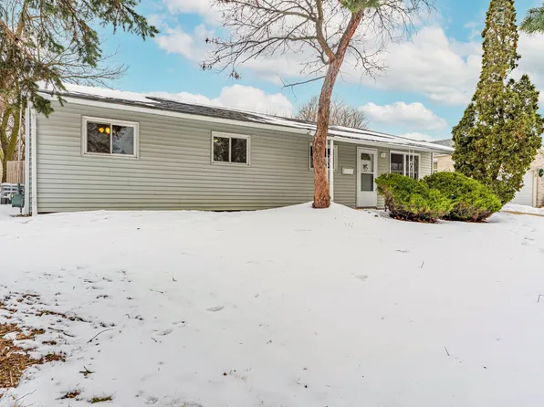 1348 Hartford St, Glendale Heights, IL 60139