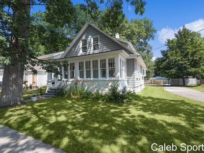 2225 Wrenwood St SW, Wyoming, MI, 49519
