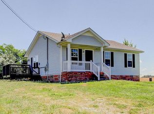 1796 Carneal Ln, Oak Grove, KY 42262