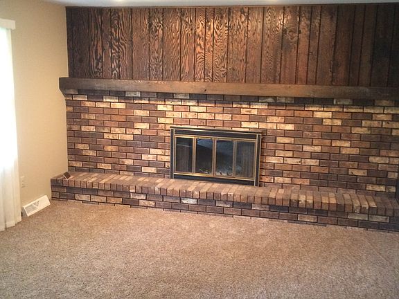 5th image of 1228 Granada Dr NW