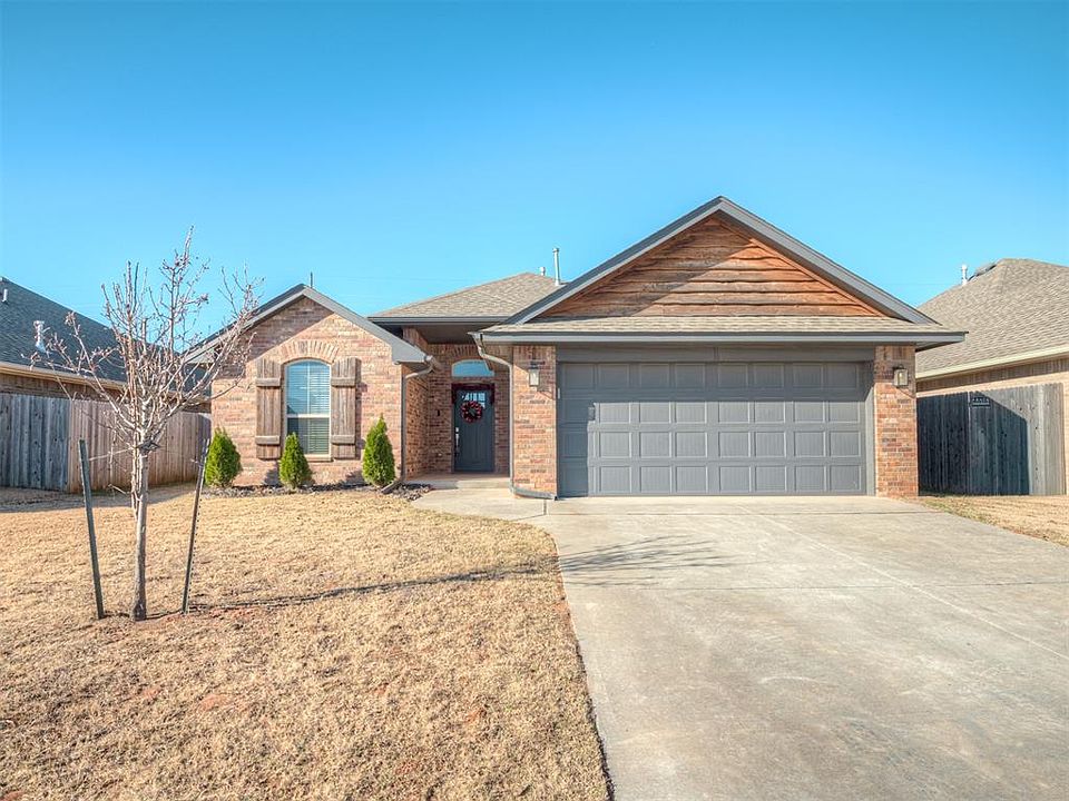 1st image of 3901 Brougham Way