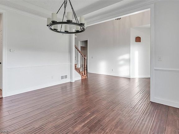 4th image of 4905 Maclaren Ave NW
