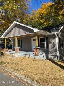 1305 N Jackson St, Athens, TN, 37303