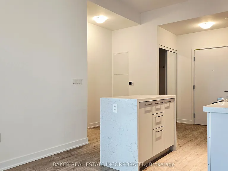 500 Plains Rd E #402 — Photo 13