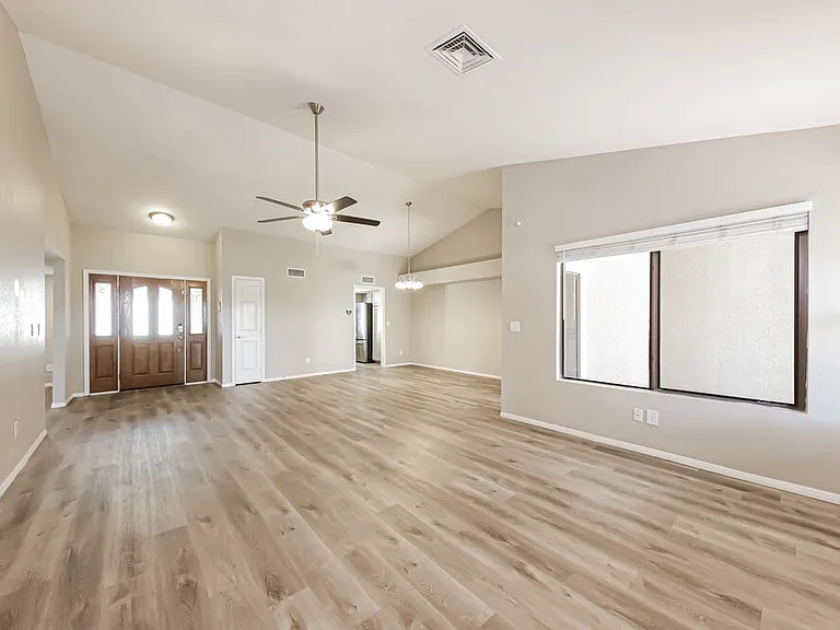 7535 W Sequoia Dr — Photo 6