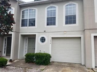 11898 Lake Bend Cir, Jacksonville, FL 32218