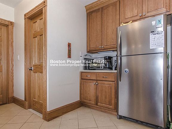 16 South Russell St. #2 Boston - Beacon Hill Unit Photo 4