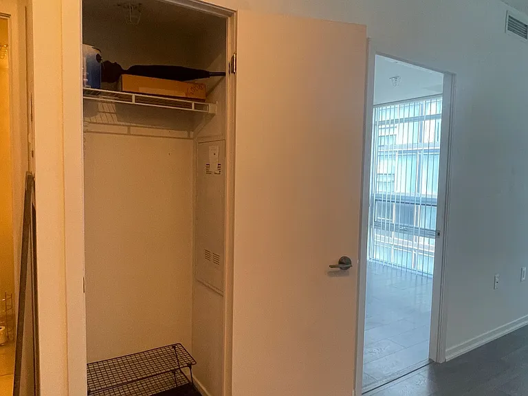 36 Lisgar St #Penthouse 03W — Photo 19