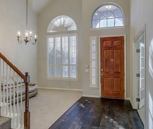 5th image of 2757 Hillview Dr