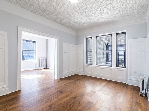 4th image of 420 W 129th St APT 25