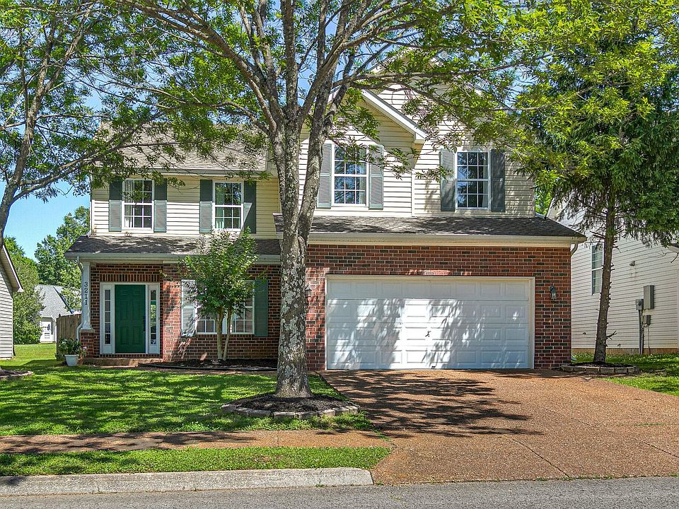 1st image of 3211 Dark Woods Dr