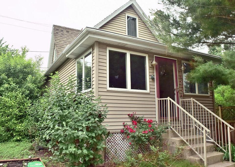 2nd image of 3509 S Whitnall Ave