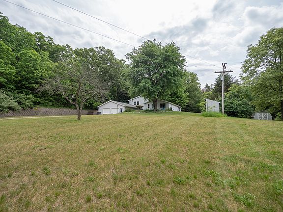 4th image of 10509 W H Ave