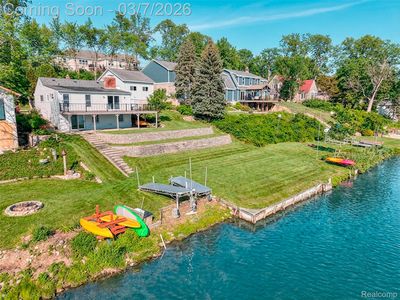 5851 Kinyon Dr, Brighton, MI, 48116