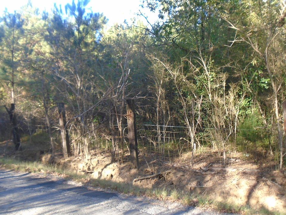 2nd image of 1 Miller Hollow Rd