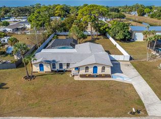 117 Lake Ave, Lehigh Acres, FL 33936