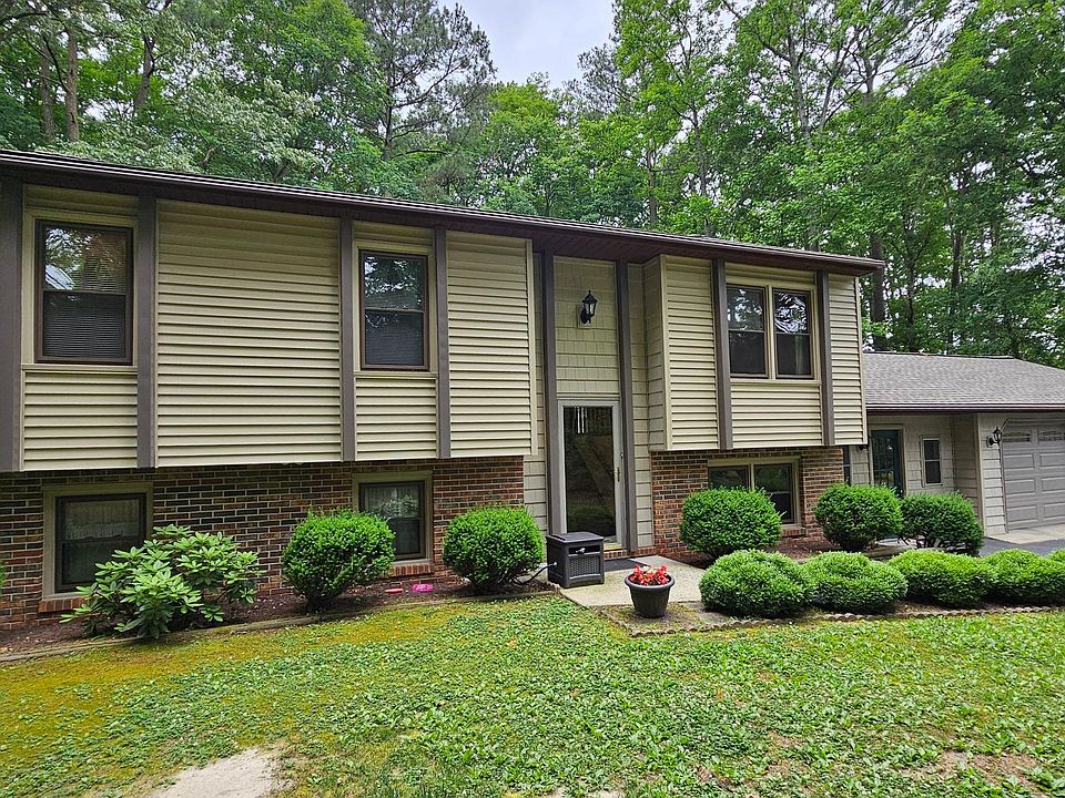 1st image of 7898 Crofton Dr