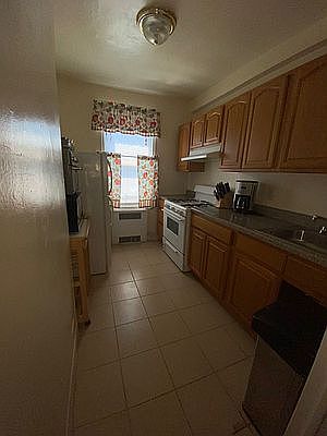 1st image of 1012 Nameoke St APT 1C