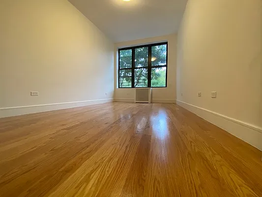 Rented by Compass | media 5