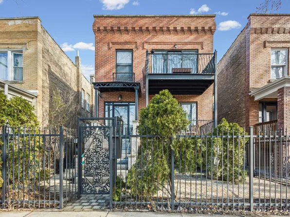 7341 N Honore St, Chicago, IL 60626