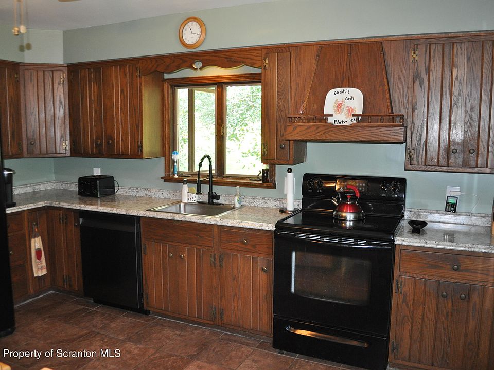 24 Prompton Vw, Prompton, PA 18456 Zillow