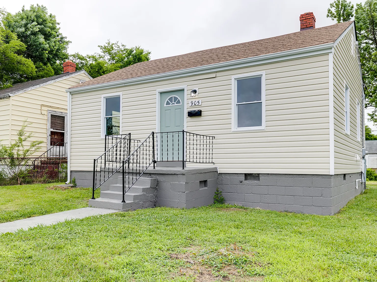 2 bed, 672 sqft, $1,409 — Photo 2