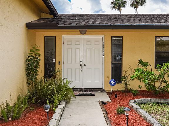 2nd image of 11428 NW 41st St