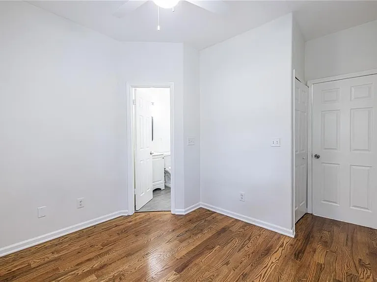 1146 Ira St SW — Photo 17