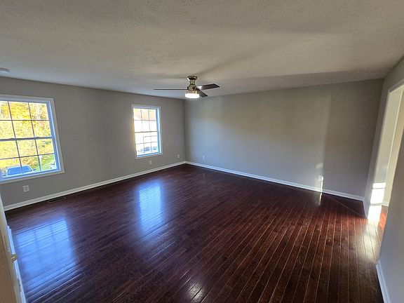2nd image of 110 Eagle Dr