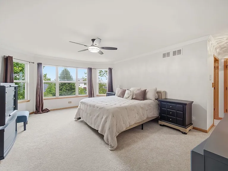 322 Hemlock Ln — Photo 25