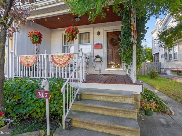 317 N Llanwellyn Ave, Glenolden, PA 19036