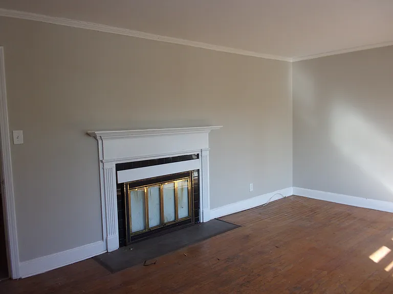 917 Cherry Rd — Photo 2