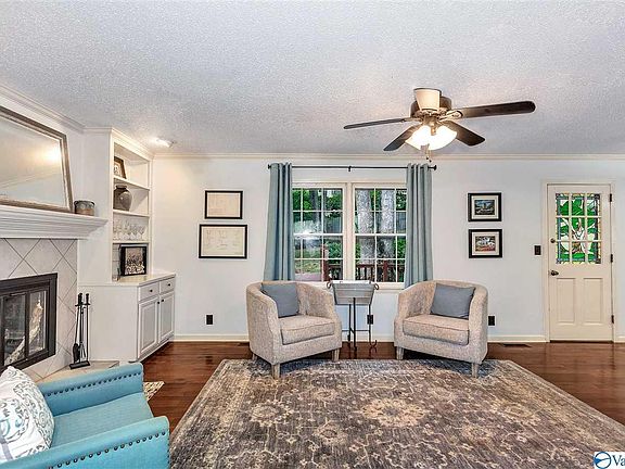4th image of 11315 Mountaincrest Dr SE