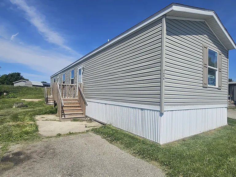5604 Candle St — Photo 2