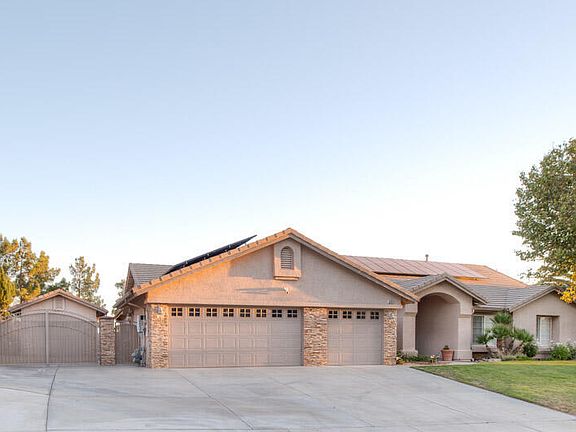 2nd image of 5331 Max Godde Ln