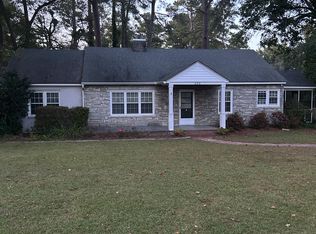 650 Carthage St, Cameron, NC 28326