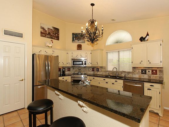 3rd image of 4220 E Bannock Ct