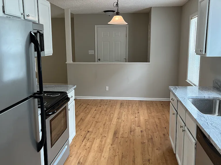206 Grier St — Photo 7