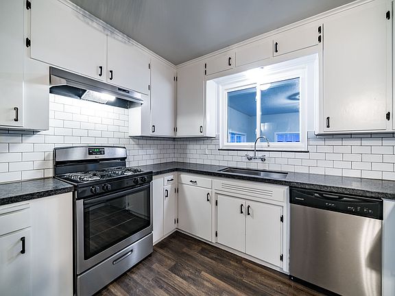 2nd image of 3635 E Redlands Ave