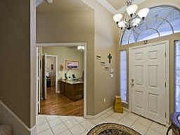 2nd image of 2233 Bedford Cir