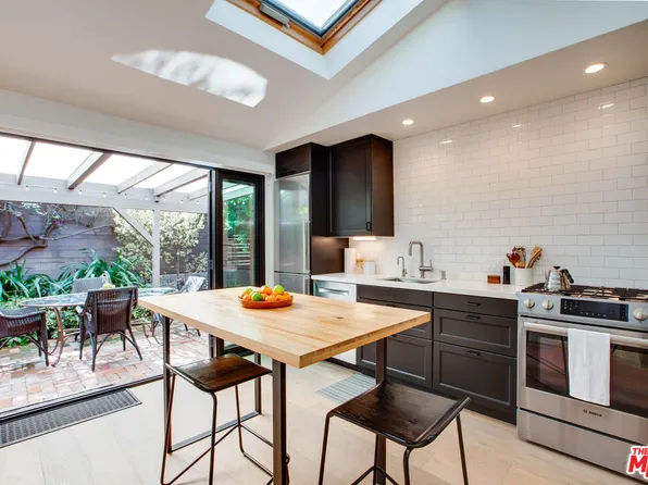 927 1/2 Victoria Ave, Venice, CA 90291