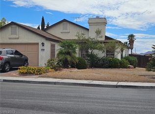 4040 Seventh Heaven Ln, Las Vegas, NV 89115