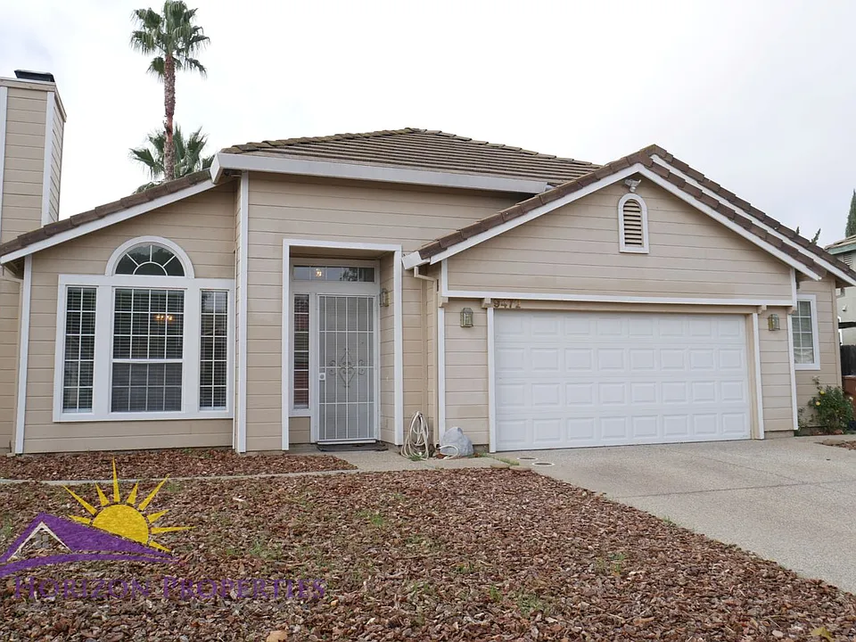 9472 Clementine Way