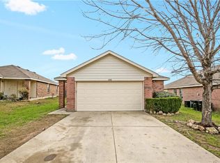 6928 Meadow Way Ln, Fort Worth, TX 76179