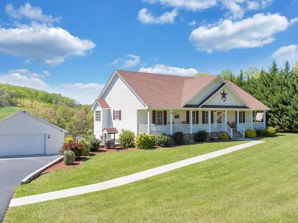 2947 Sandy Level Rd, Goodview, VA 24095
