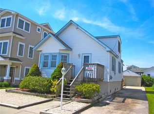 14 E Vincent Ave, Strathmere, NJ 08248