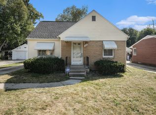 536 Charlotte Ave NW, Grand Rapids, MI 49504